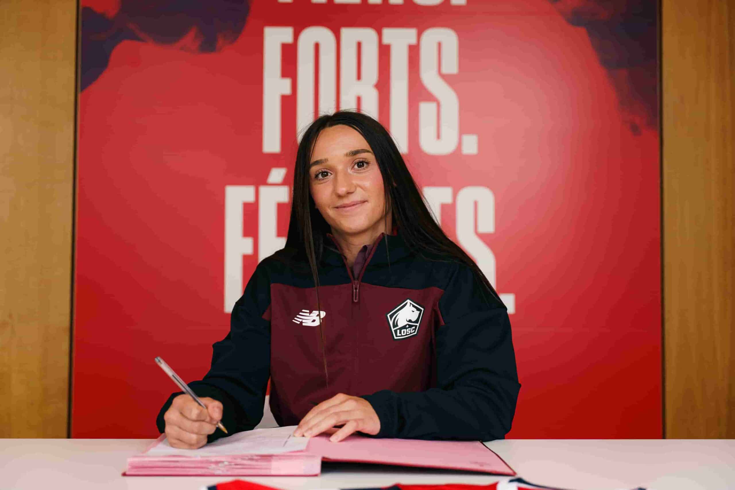 Coralie Manguillon Coralie Manguillon, nouvelle joueuse du LOSC.