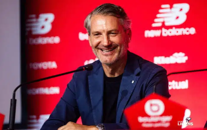 Olivier L&eacute;tang, pr&eacute;sident du LOSC, en conf&eacute;rence de presse au Domaine de Luchin.