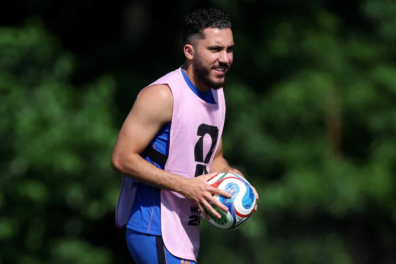 Rayan Cherki, joueur de Manchester City et international fran&ccedil;ais.