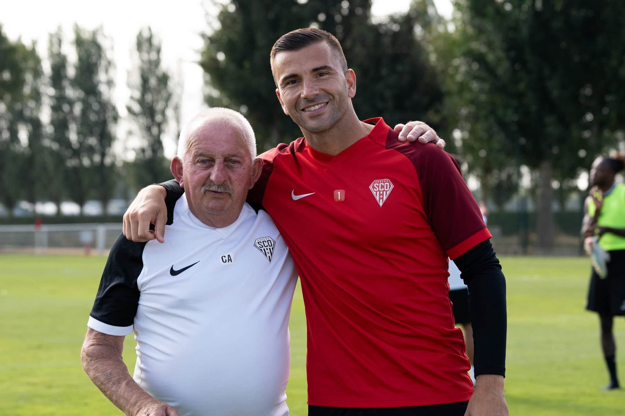 Anthony Lopes Anthony Lopes, gardien du Angers SCO.