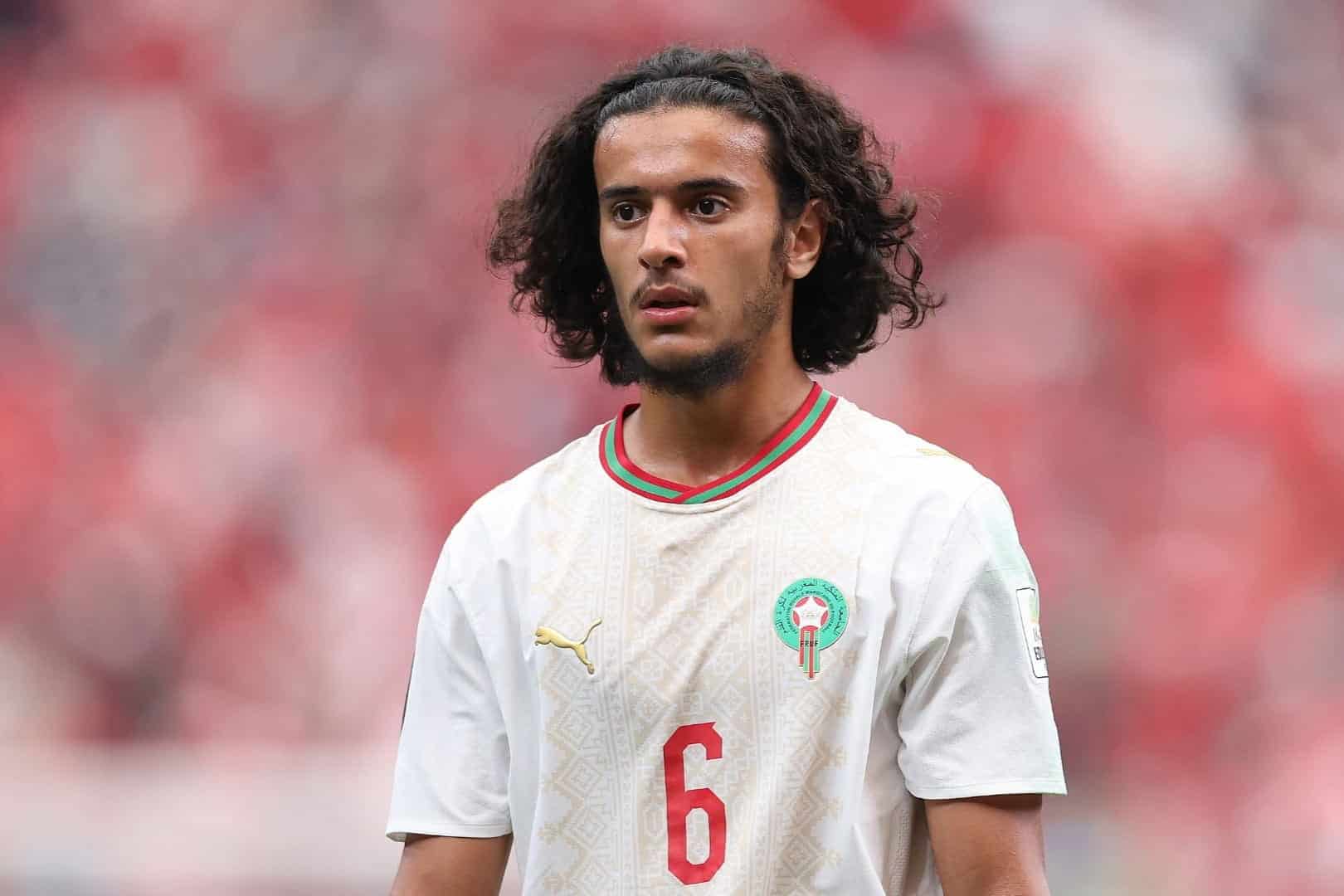 Ayyoub Bouaddi Ayyoub Bouaddi, milieu de terrain du LOSC et international marocain.