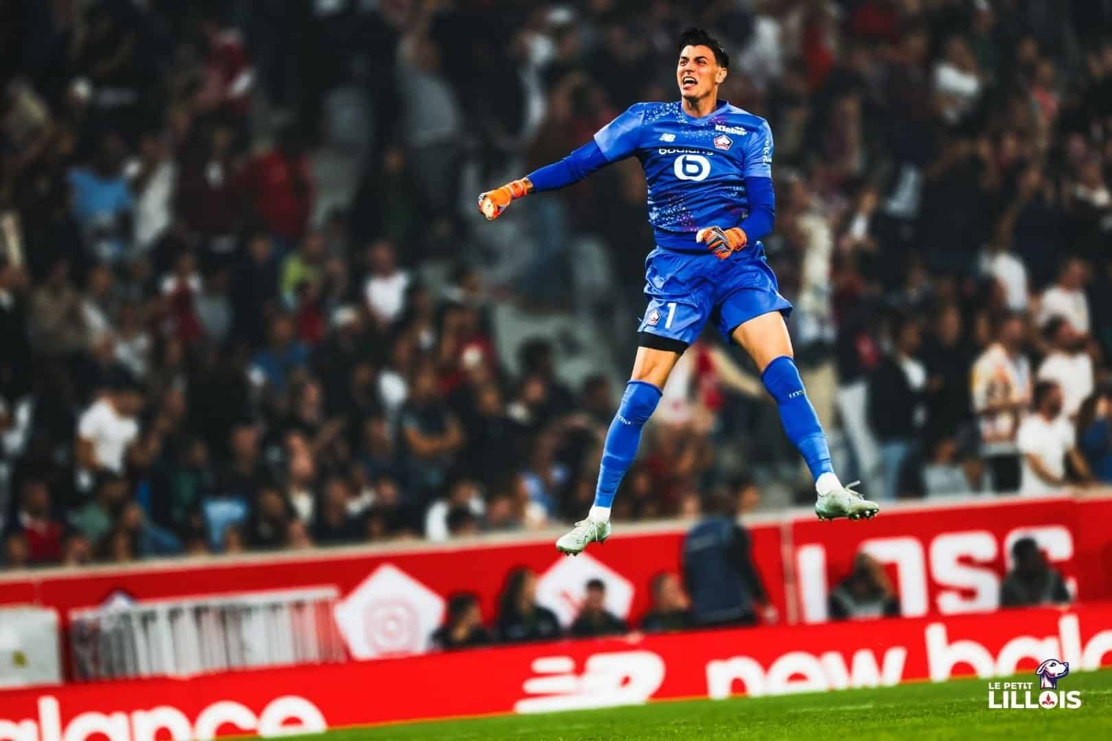 Berke &Ouml;zer, gardien du LOSC.