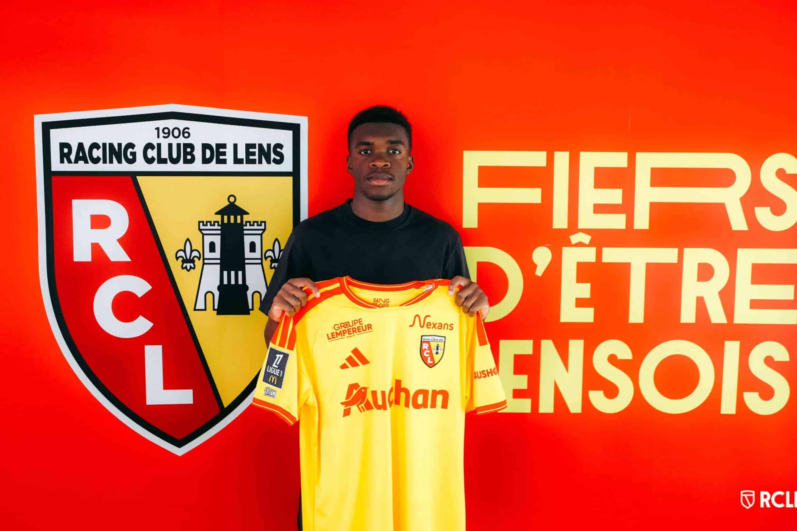 Hugo Bayomog, ancien joueur du centre de formation du LOSC, a sign&eacute; au RC Lens.