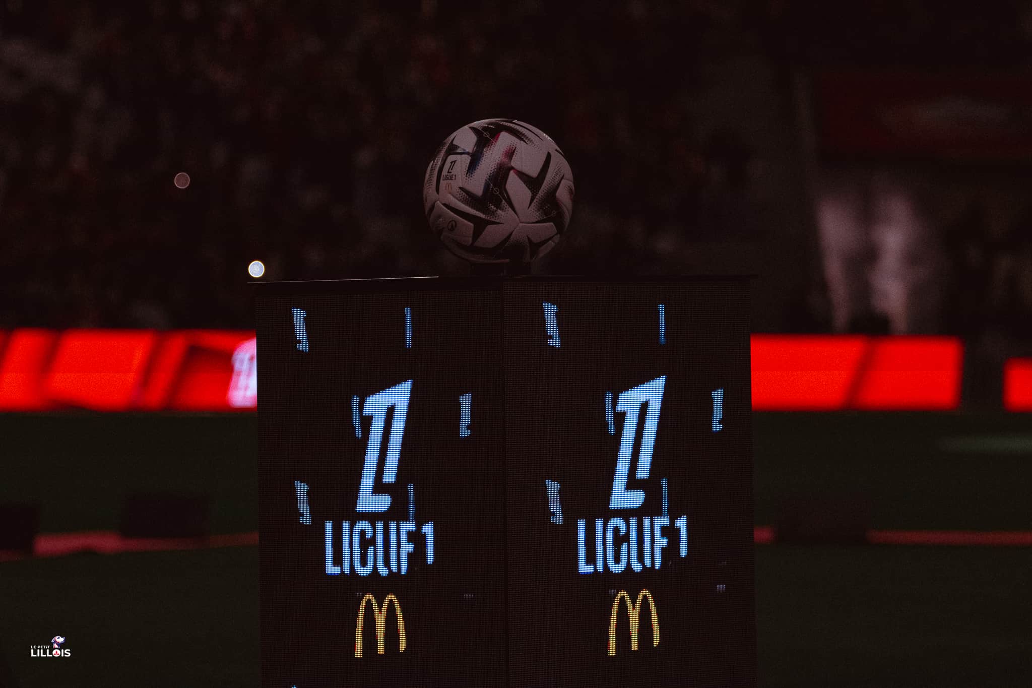 Ligue 1 Ligue 1, championnat de France de football.