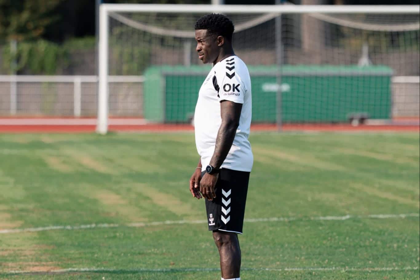 Rio Mavuba, ancien joueur du LOSC, n'est plus l'entra&icirc;neur des Girondins de Bordeaux.