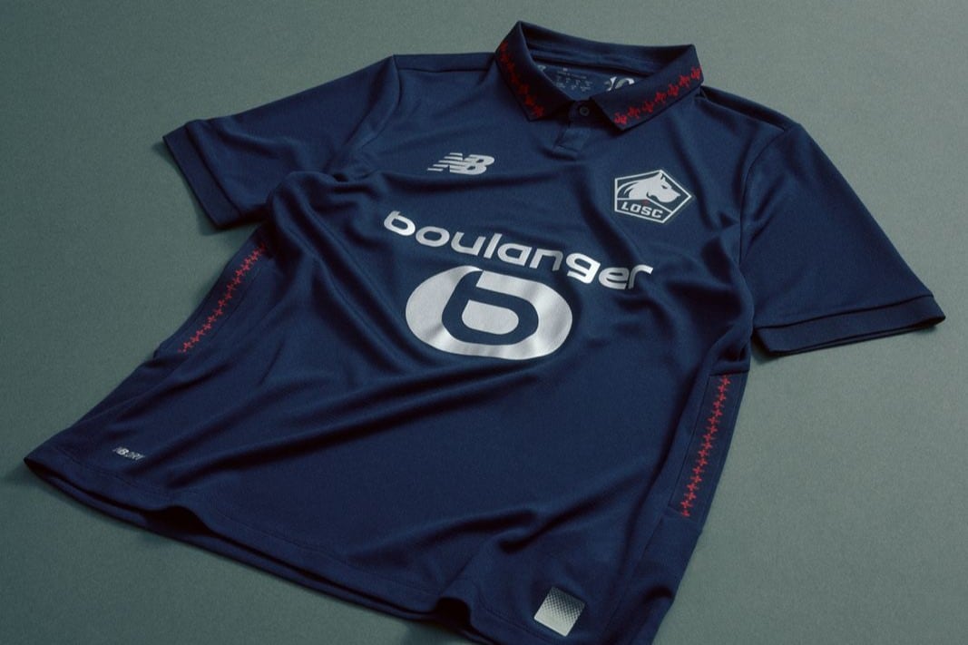 Le LOSC d&eacute;voile son 3e maillot pour la saison 2026-2027.