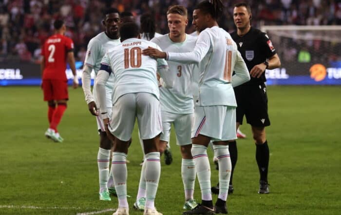 Kylian Mbappé, attaquant du Real Madrid et international français.