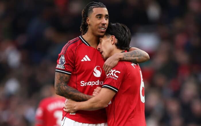 Leny Yoro, ancien joueur du LOSC en d&eacute;fense centrale &agrave; Manchester United.