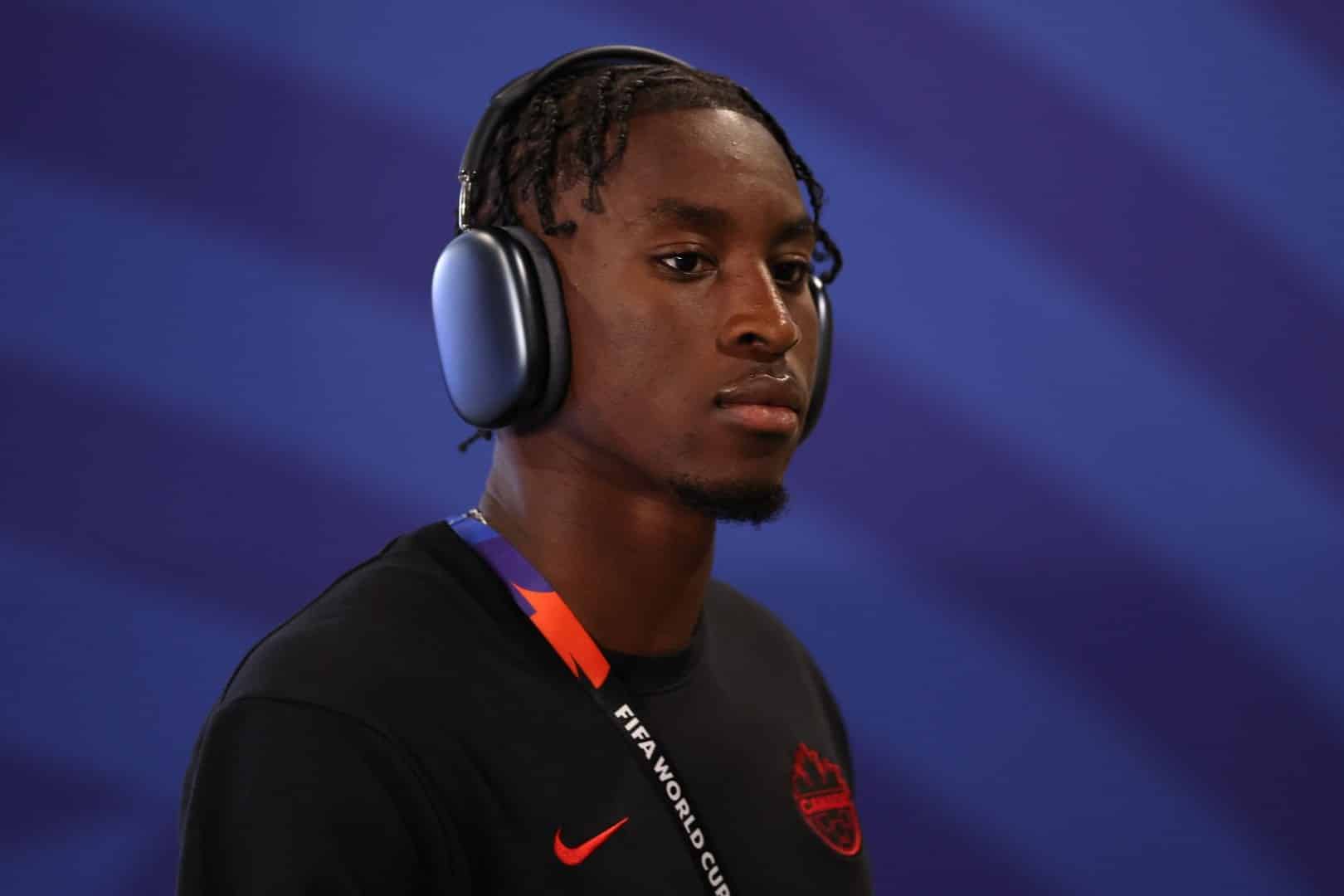 Mo&iuml;se Bombito, d&eacute;fenseur centrale de l'OGC Nice.