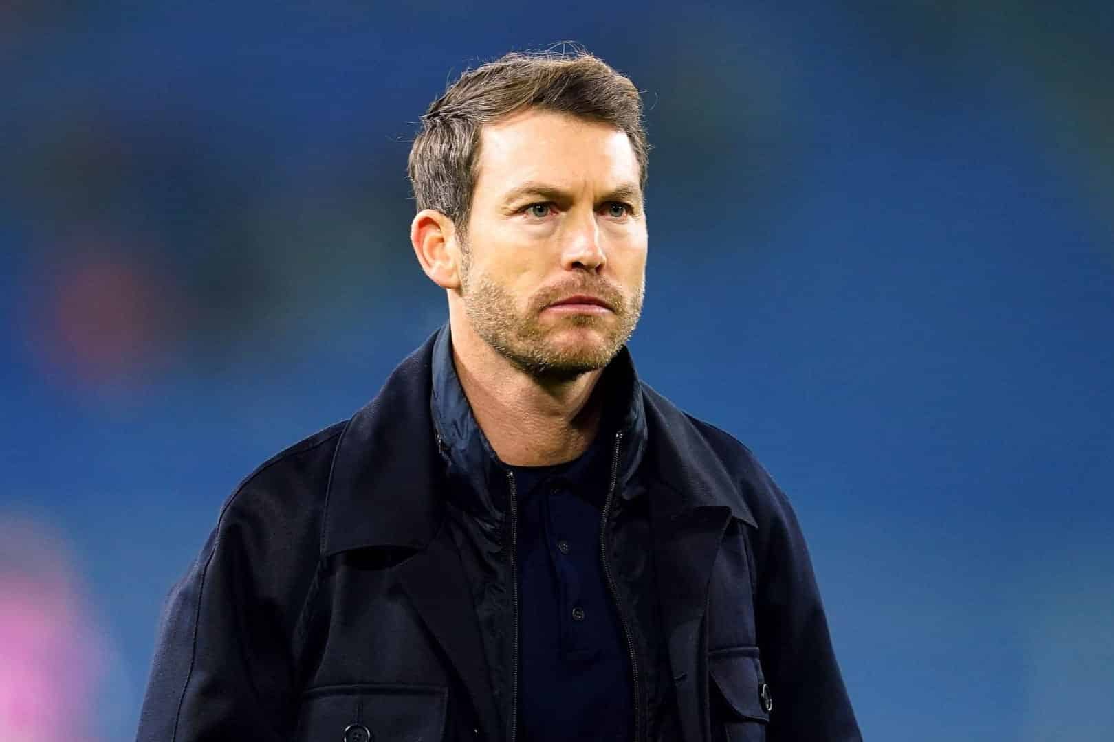 Stephan Lichtsteiner Stephan Lichtsteiner, ancien latéral du LOSC, limogé du FC Bâle.
