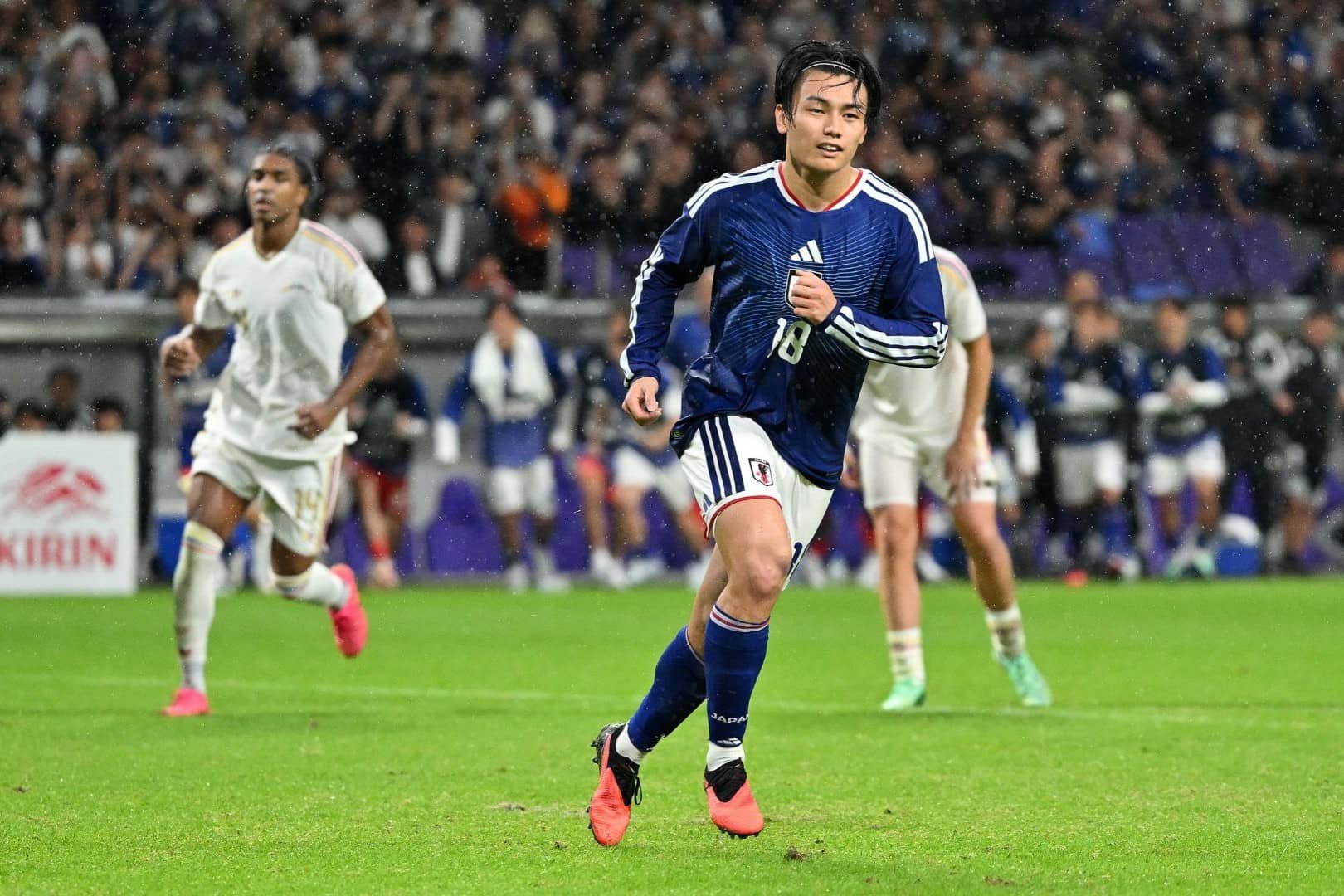 Ayase Ueda, attaquant du LOSC et international japonais.