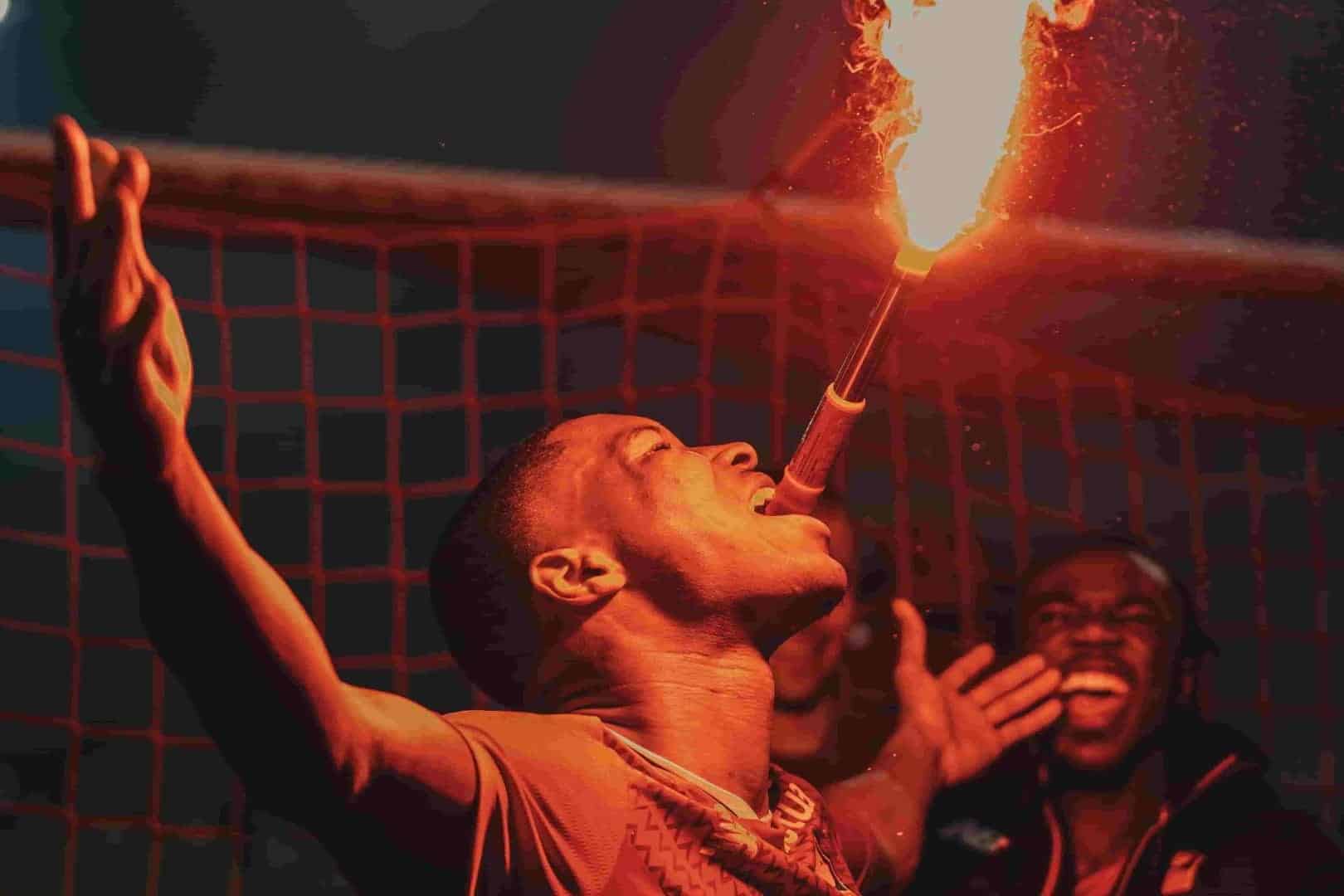 Diakité LOSC – RC Lens Bafodé Diakité célèbre la victoire du LOSC face au RC Lens lors de la saison 2024-2025.
